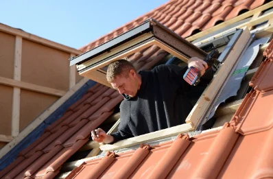 Pose de fenêtres de toit Velux à Estrennes